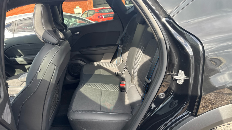 Renault Captur 1.8 E-Tech Full Hybrid 160 Esprit Alpine 5dr Auto Hybrid Hatchback